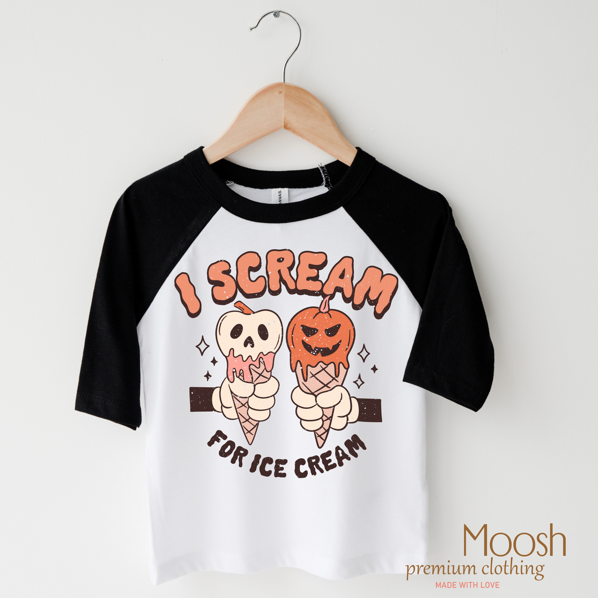 I Scream For Ice Cream design on a raglan shirt with black sleeves.